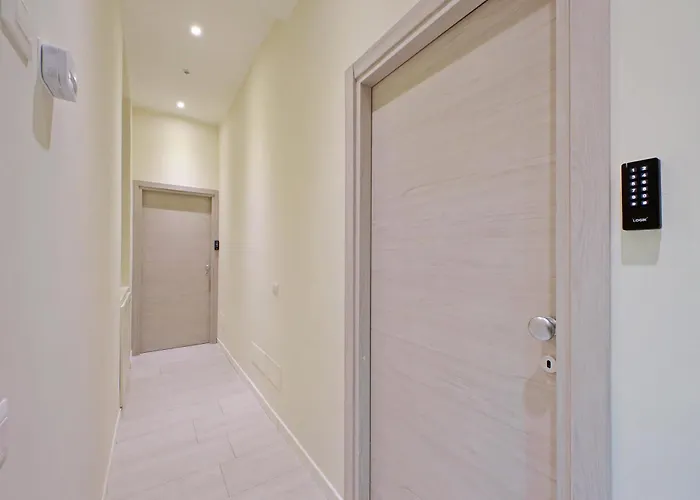 Domus Augustea - San Giovanni Sunset Guest house Rome