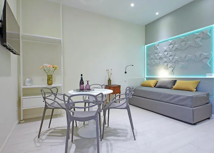 Domus Augustea - San Giovanni Sunset 4* Rom